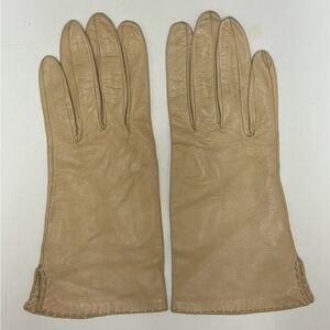 Vintage leather gloves